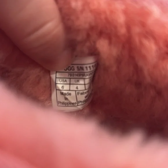 Pink Ultra Mini Uggs - Picture 6 of 6